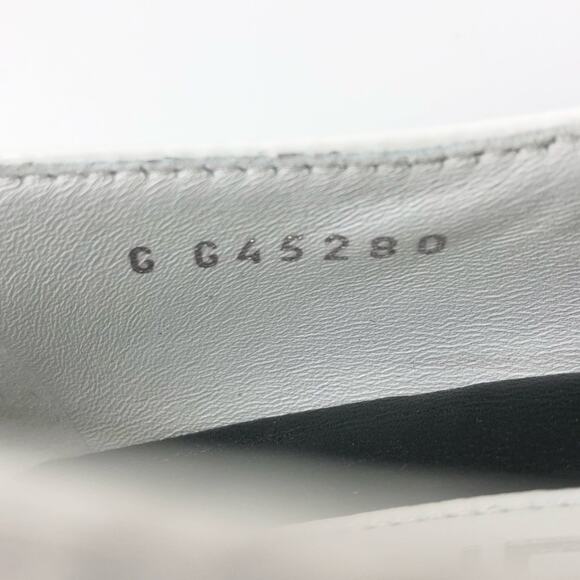 Chanel CC Logo Turnlock Calfskin Patent Leather Cap Toe Maryjane Flats Shoes 37 - Picture 12 of 12